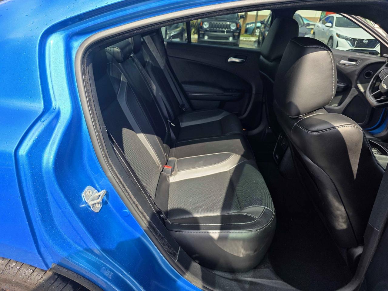 Dodge Charger Sxt