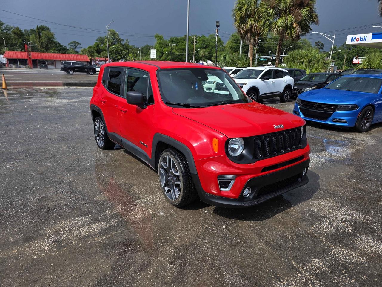 Salvage Jeep Renegade Image