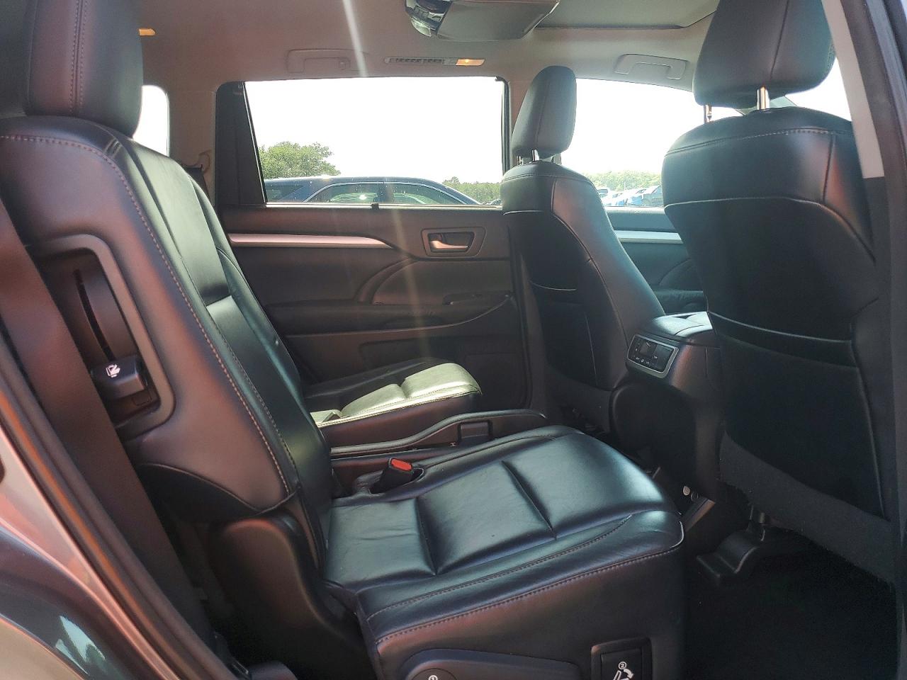 Toyota Highlander Xle