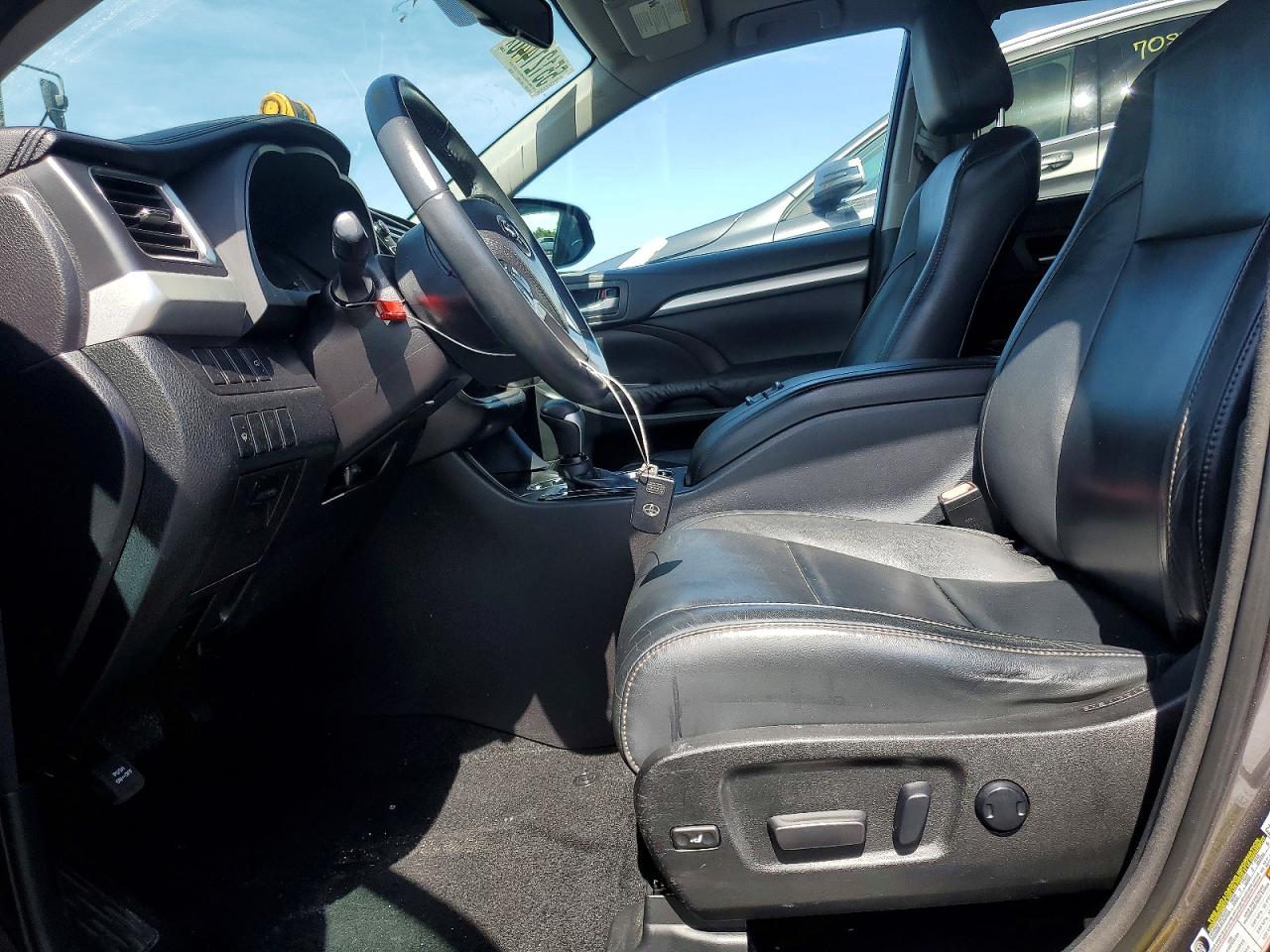 Toyota Highlander Xle