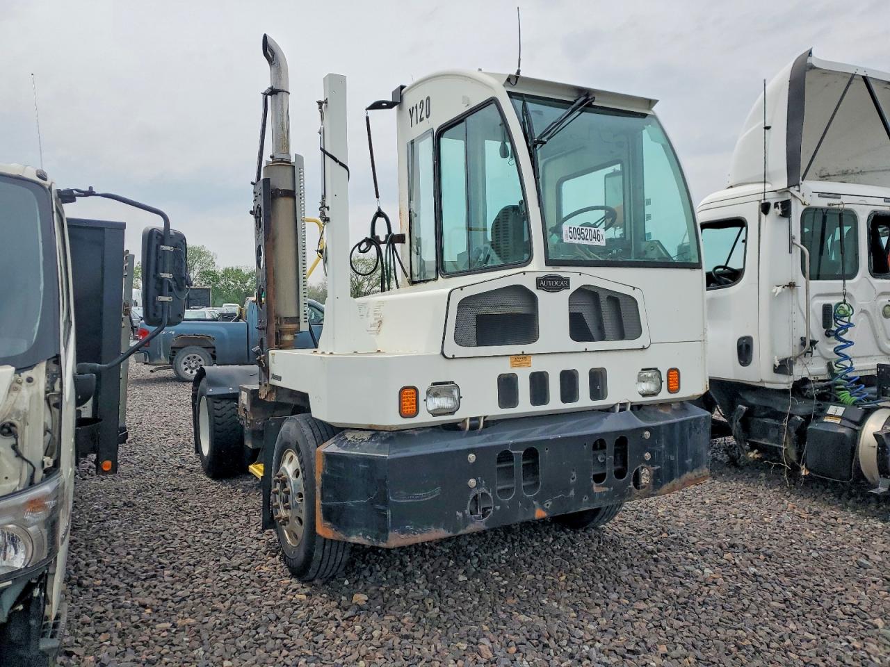 Salvage Autocar Xspotter Image