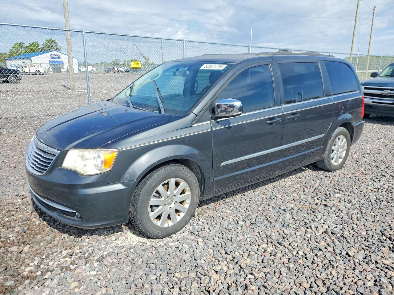 Salvage Chrysler Minivan Image