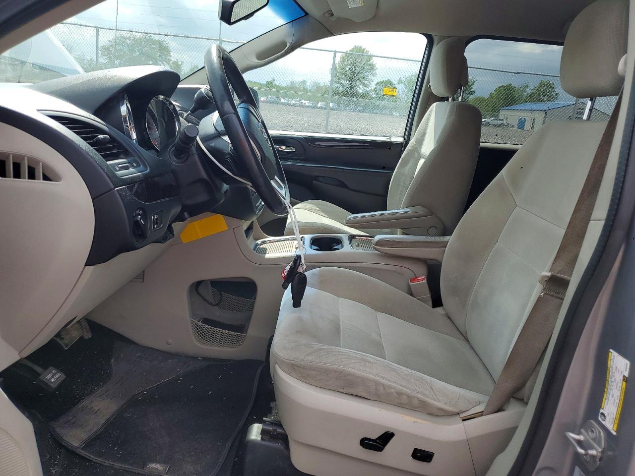 Dodge Caravan Sxt