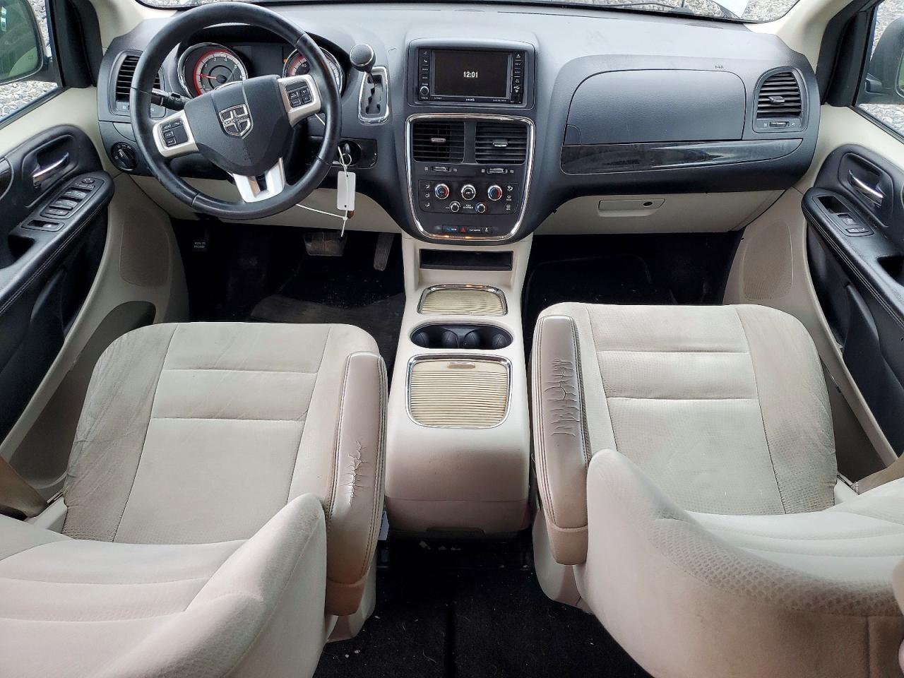 Dodge Caravan Sxt