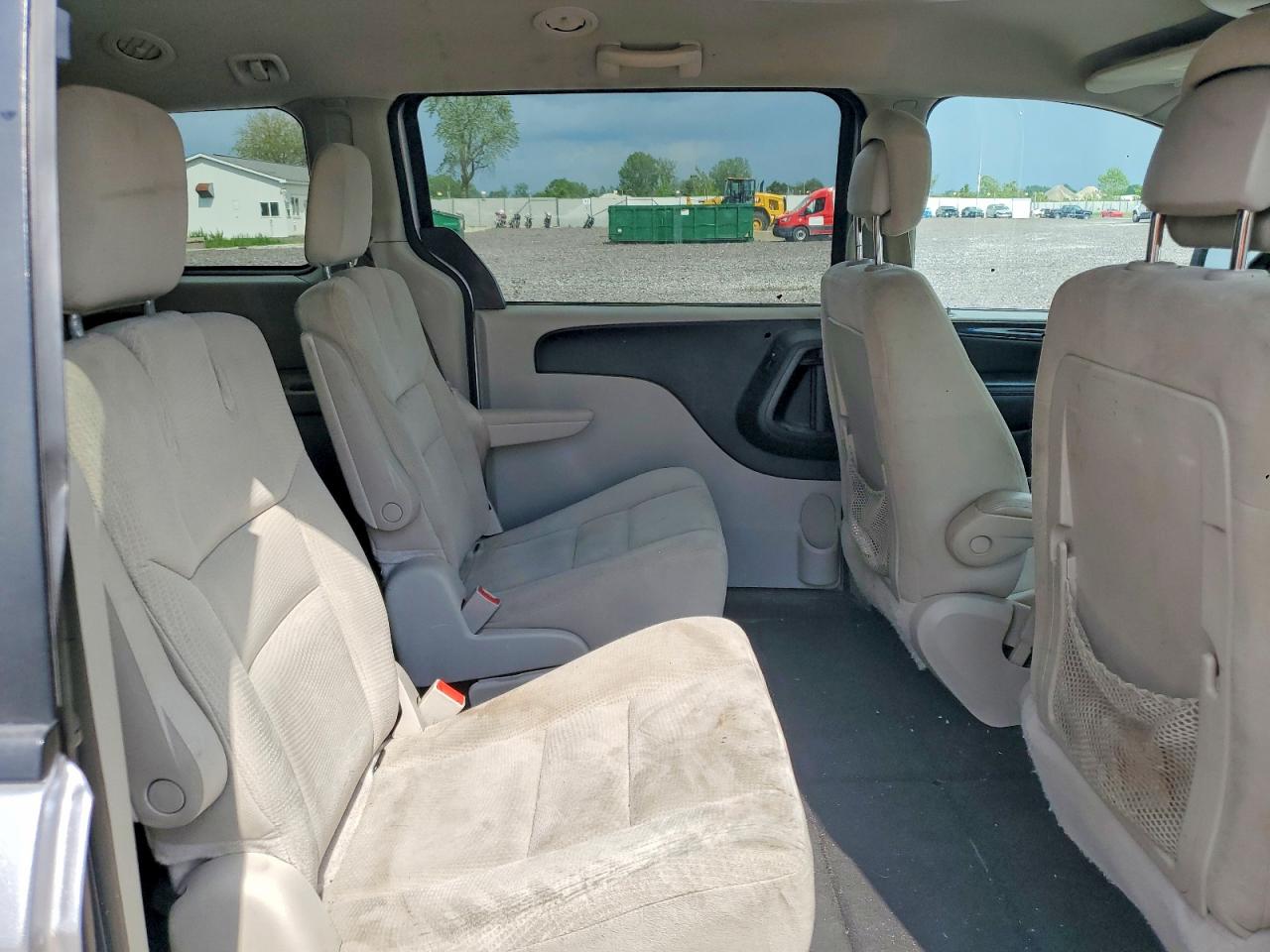 Dodge Caravan Sxt