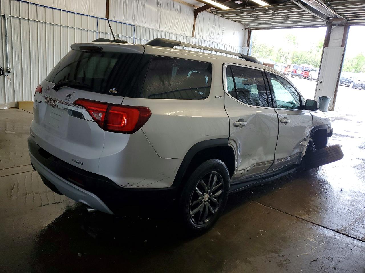GMC Acadia Slt-1