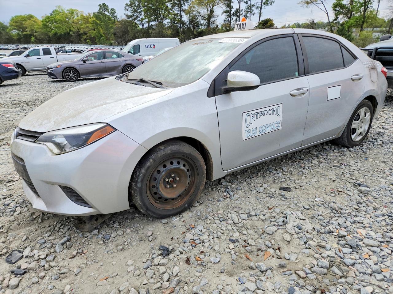 Salvage Toyota Corolla Image