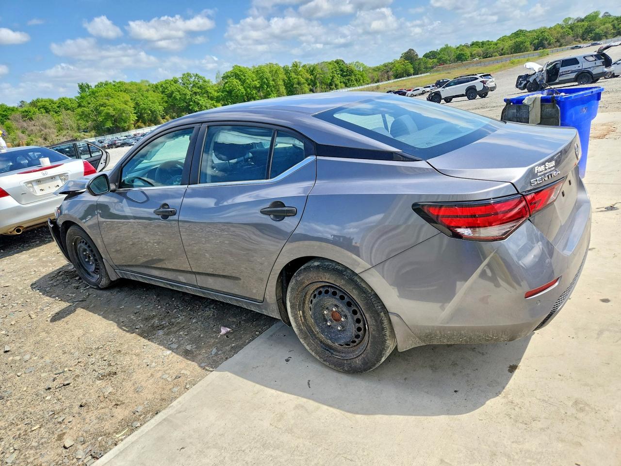 Nissan Sentra S