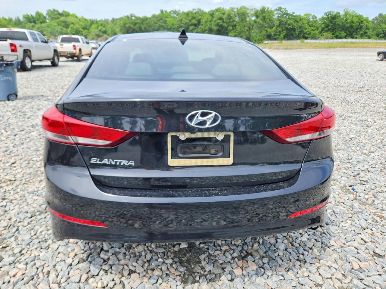 Hyundai ELANTRA Sel