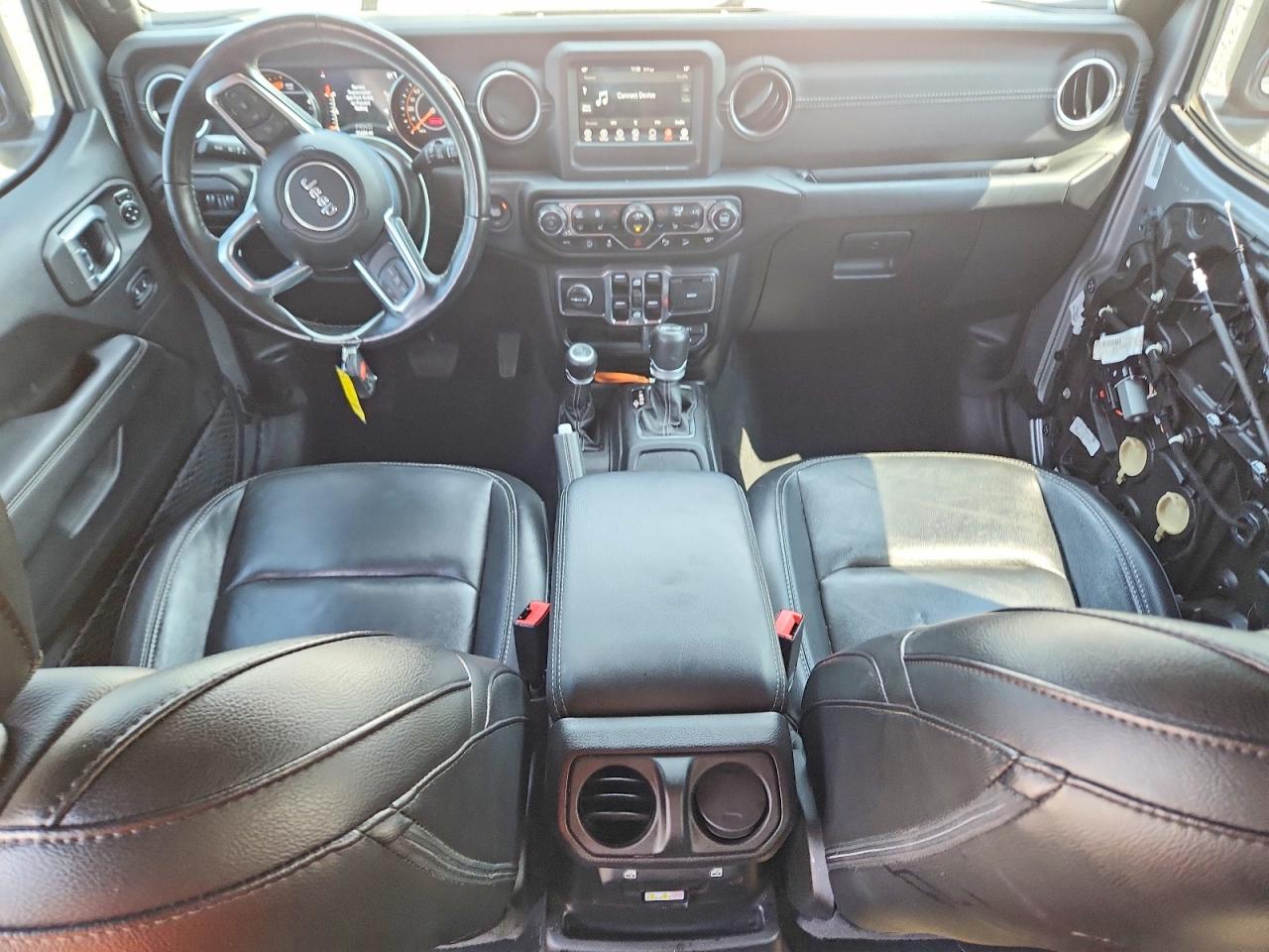 Jeep Wrangler Sahara