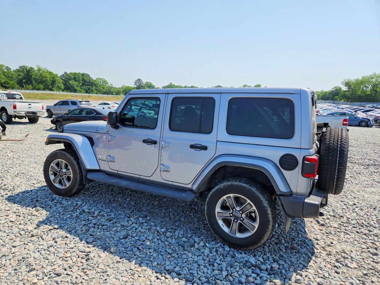 Jeep Wrangler Sahara