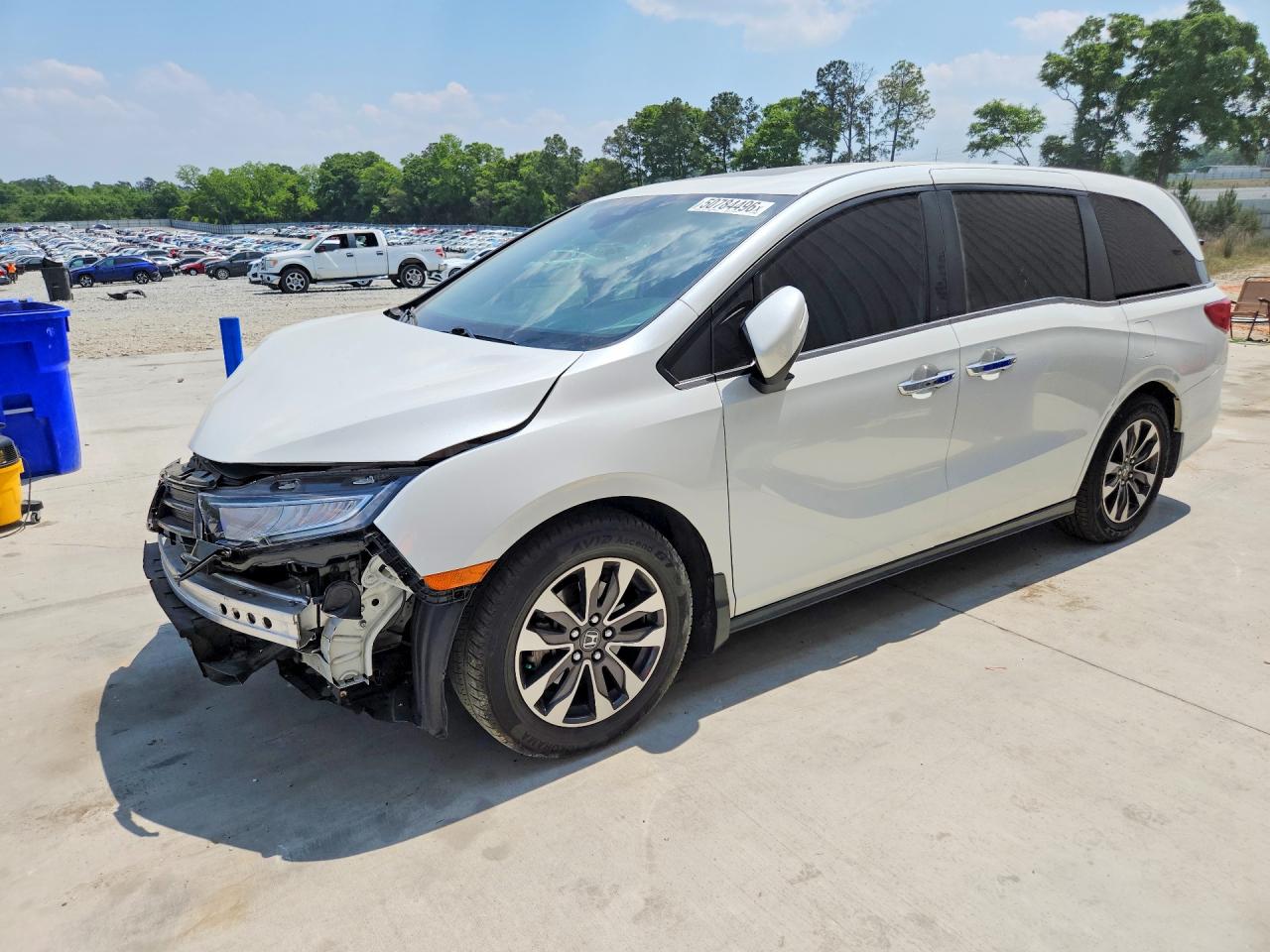 Salvage Honda Odyssey Image