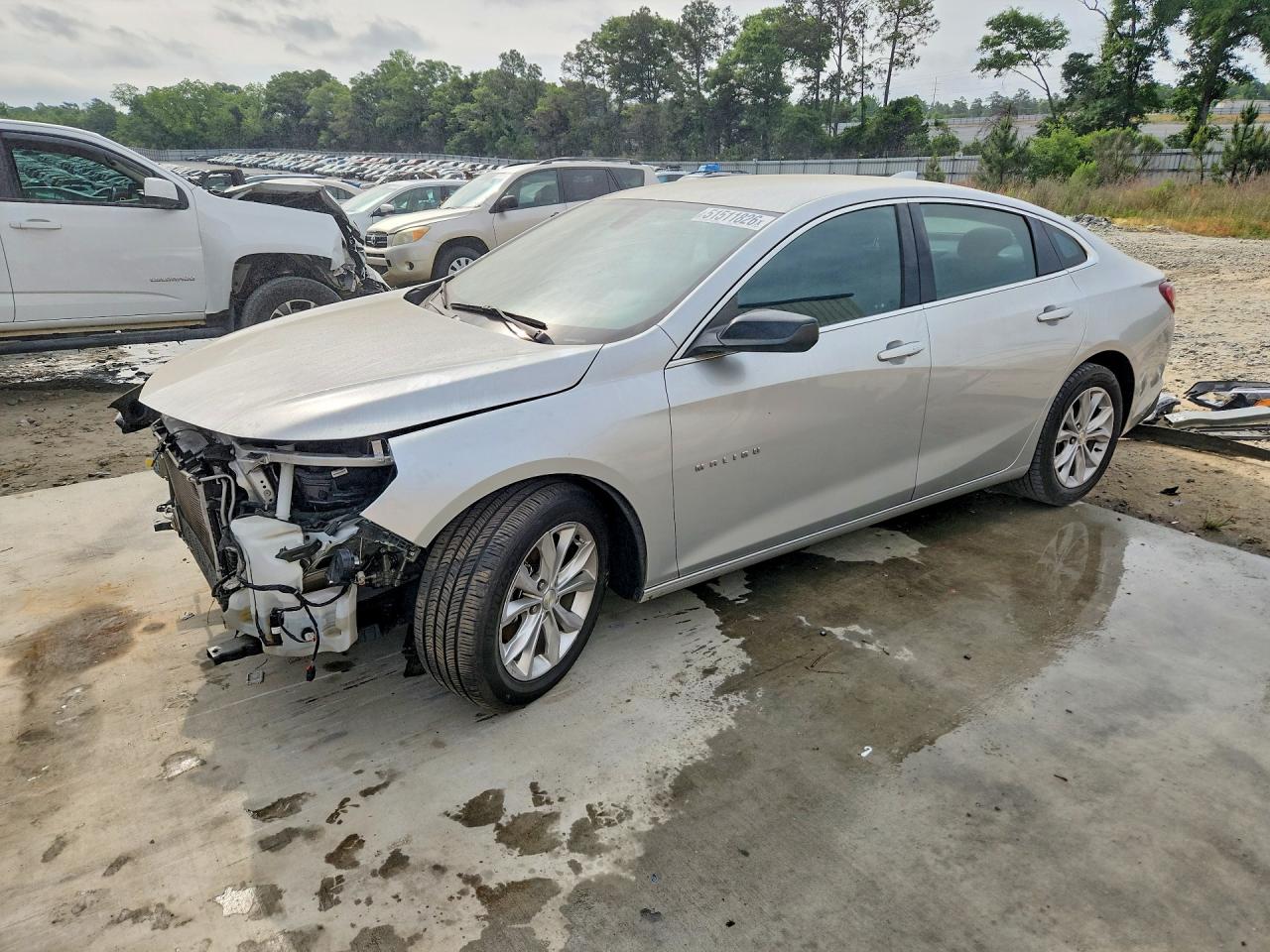 Salvage Chevrolet Malibu Image