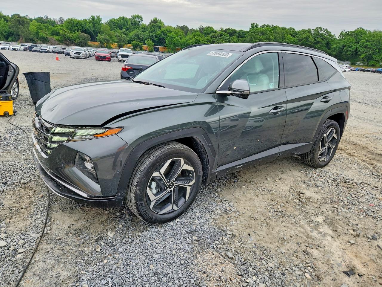 Salvage Hyundai TUCSON Image