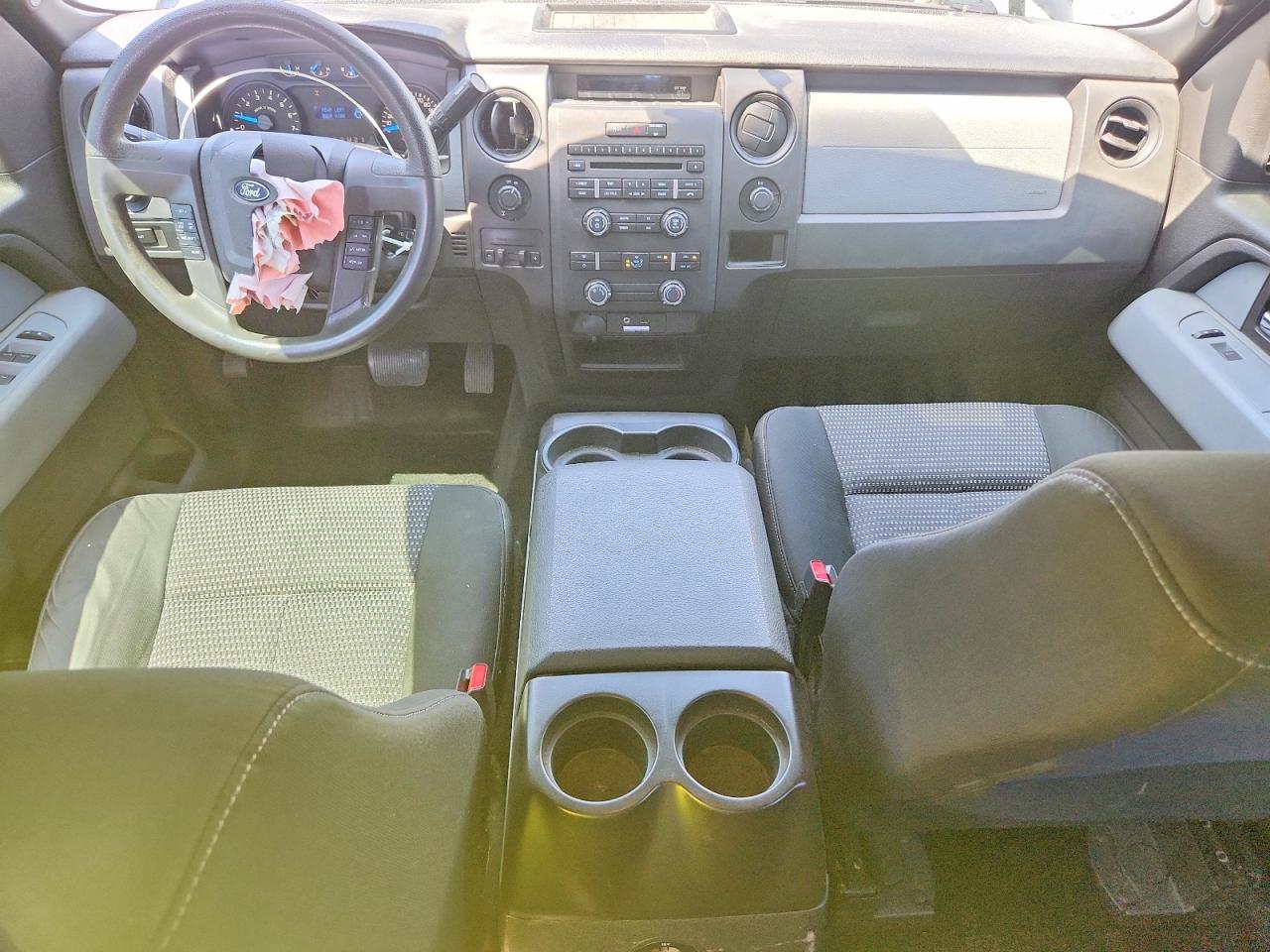 Ford F-150 Super Cab