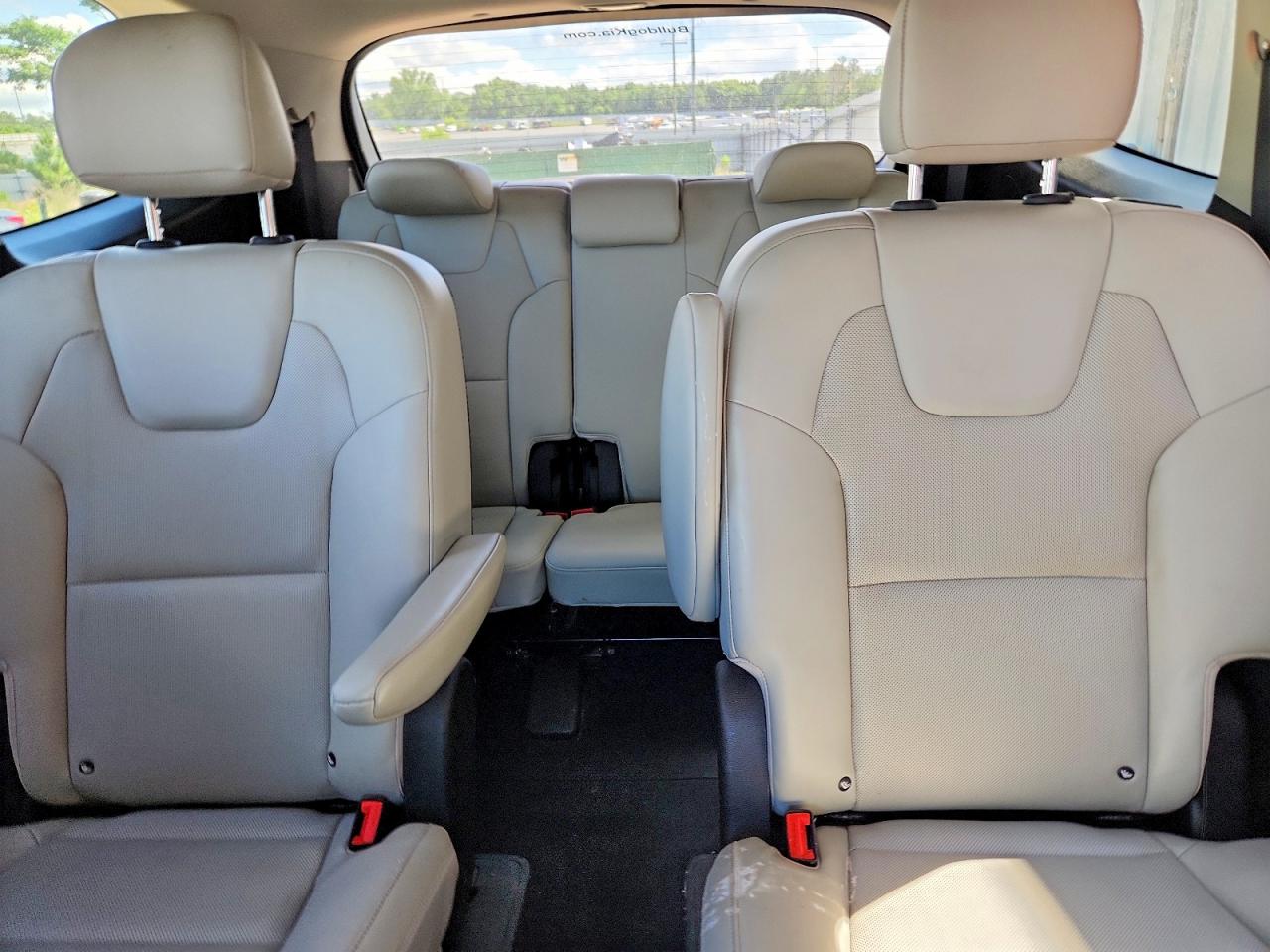Kia Telluride S
