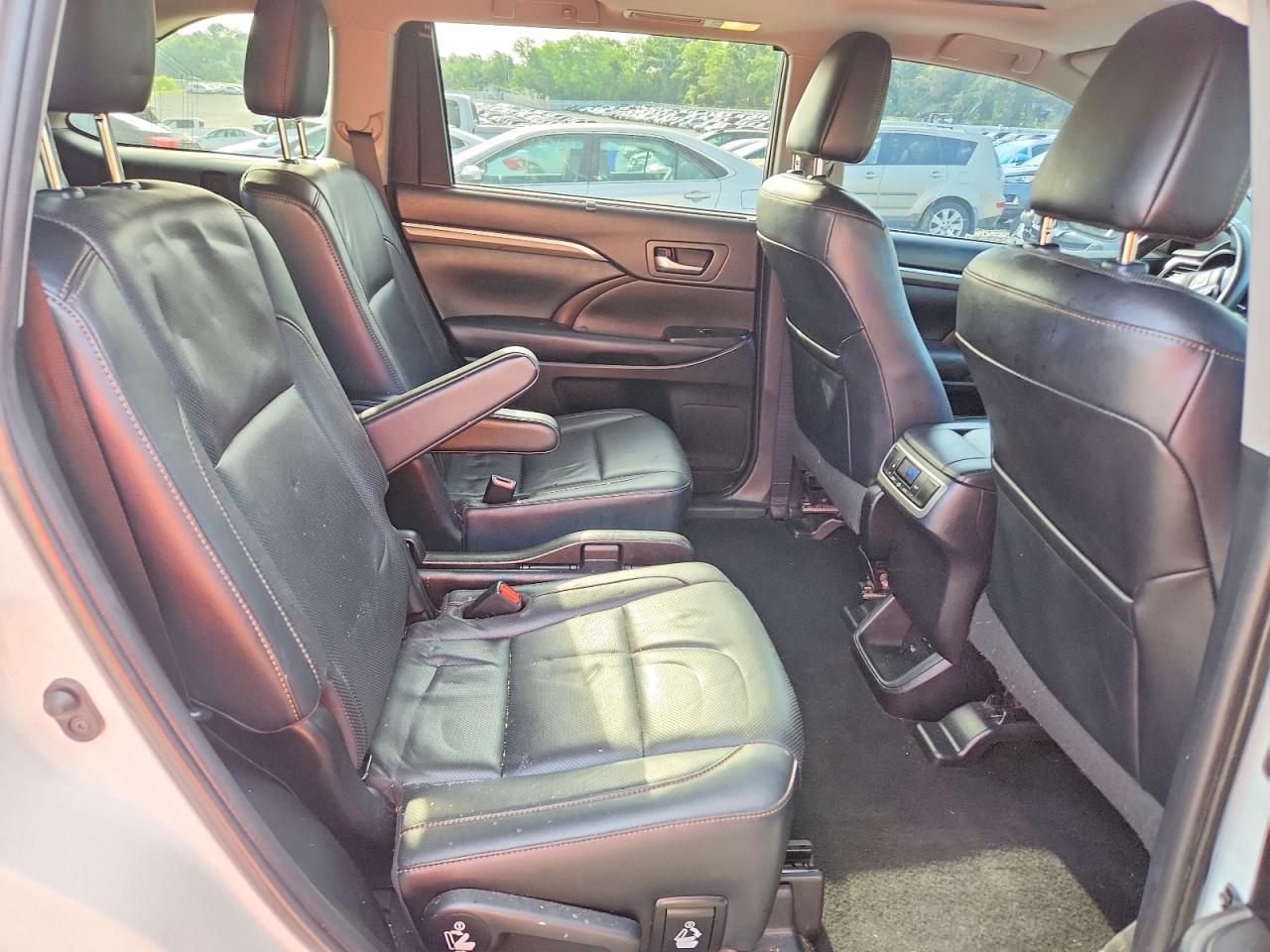 Toyota Highlander Limited