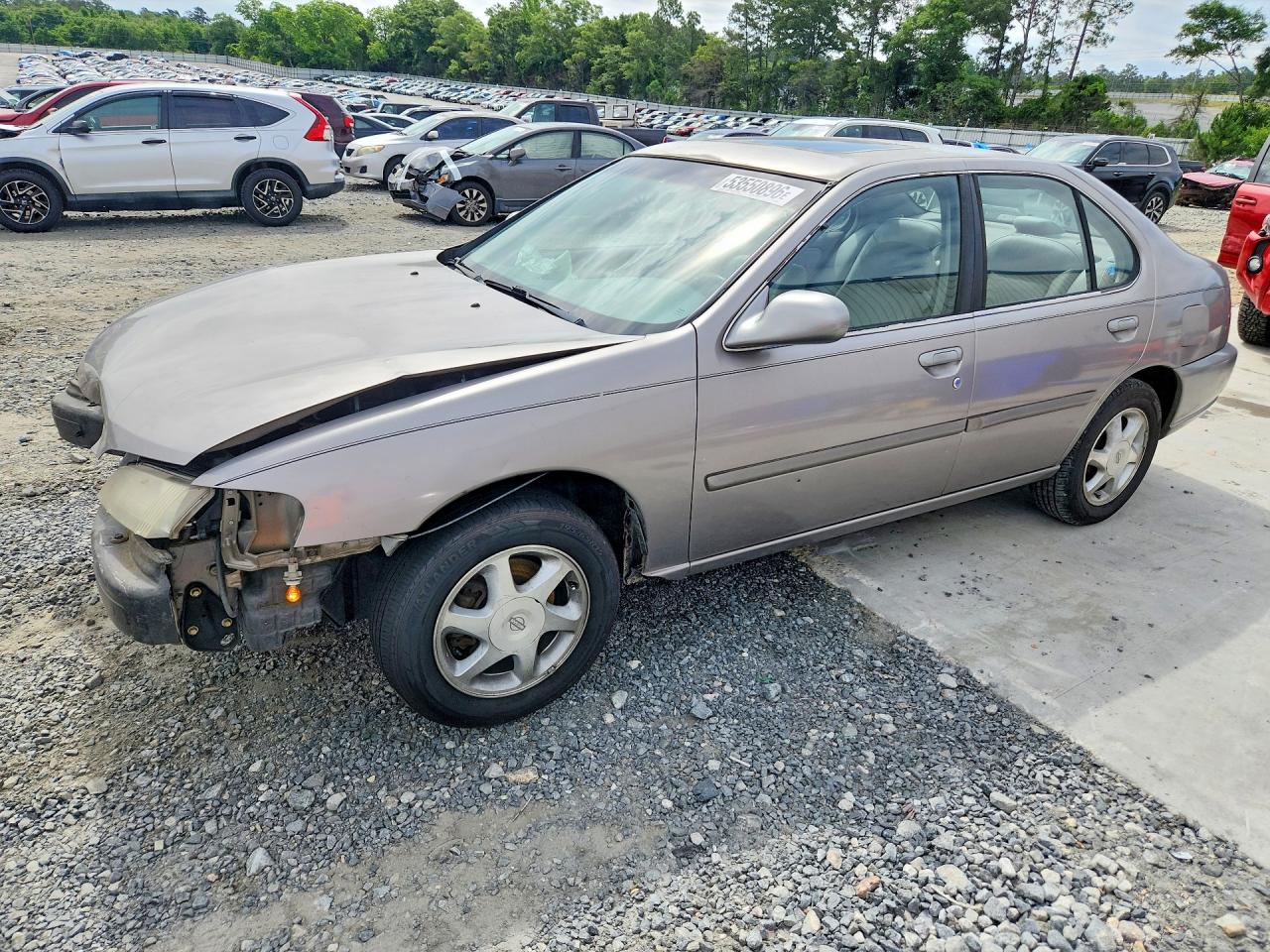 Salvage Nissan Altima Image