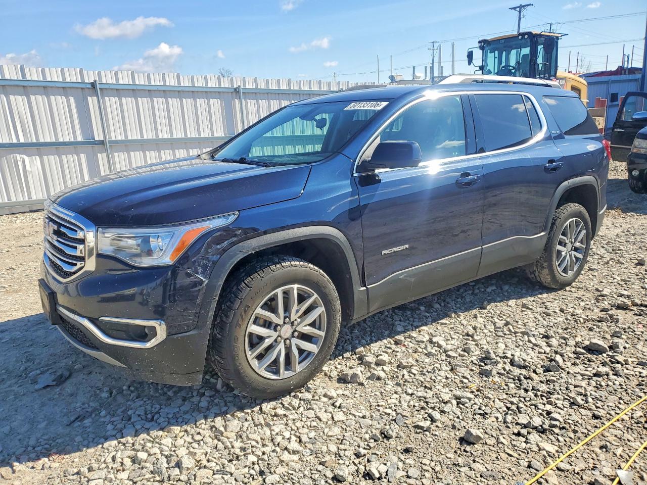 Salvage GMC Acadia Image