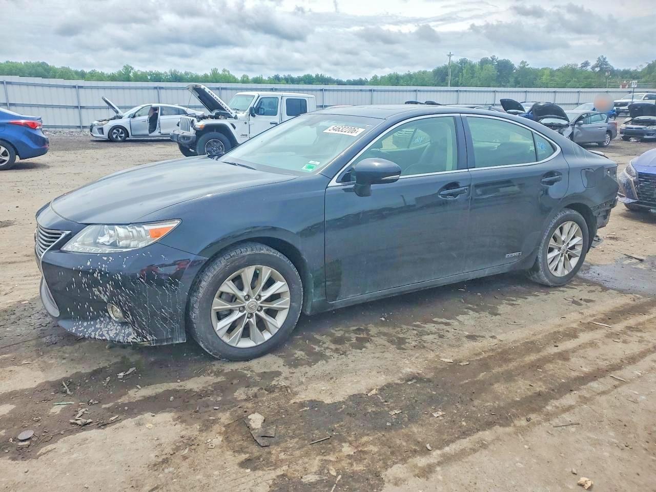 Salvage Lexus Es Image