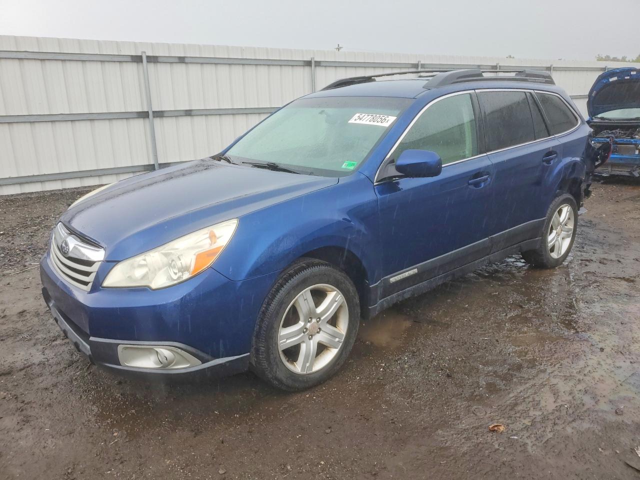 Salvage Subaru Outback Image