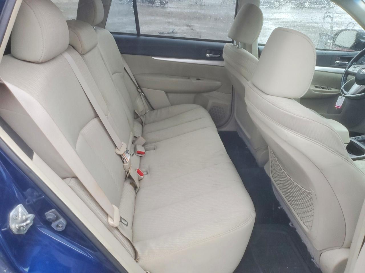 Subaru Outback 2.5i Premium