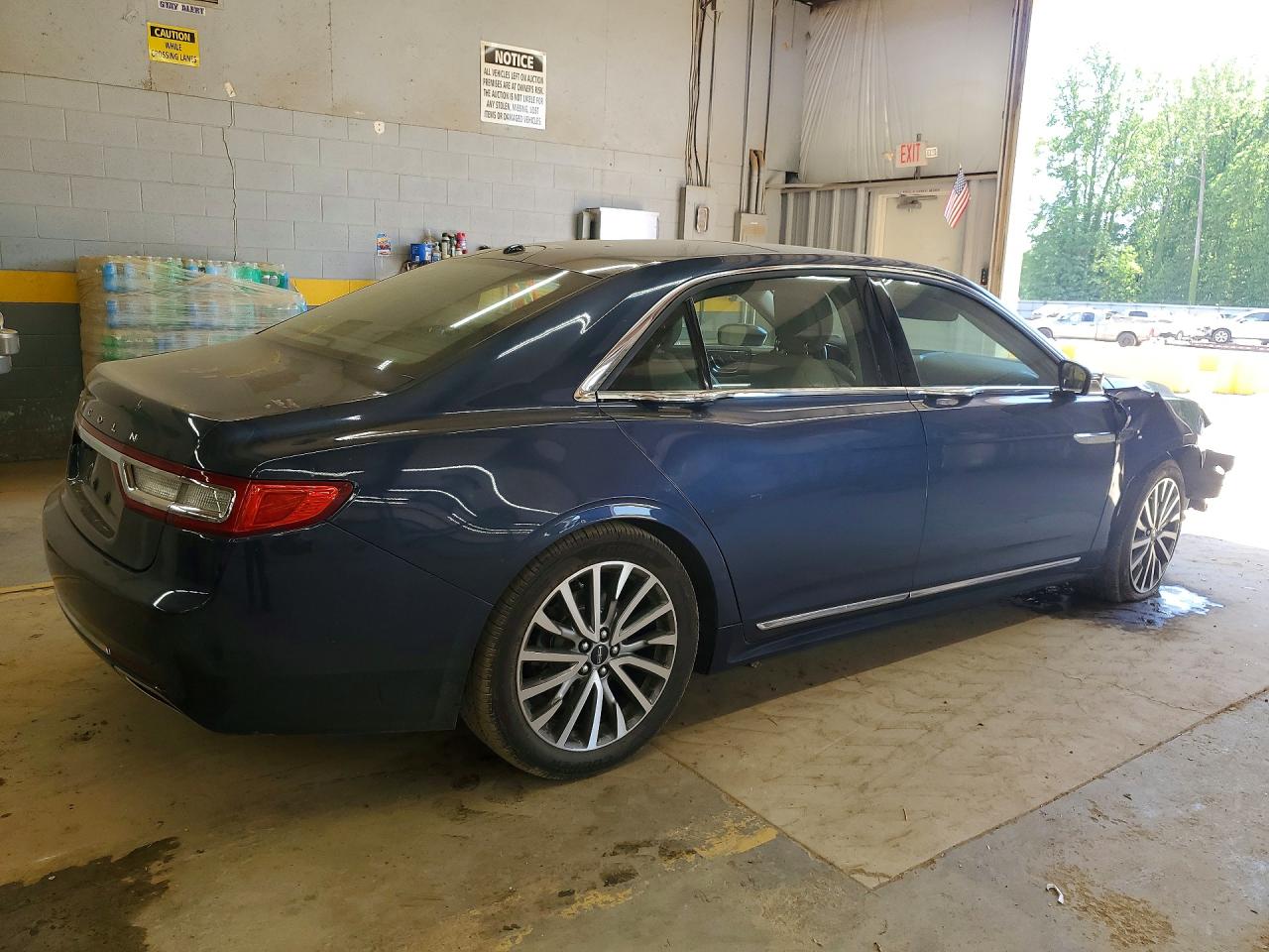 Lincoln Continental Select