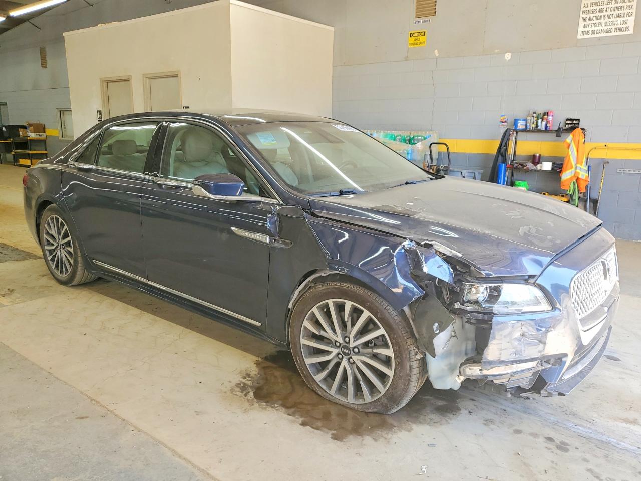 Lincoln Continental Select