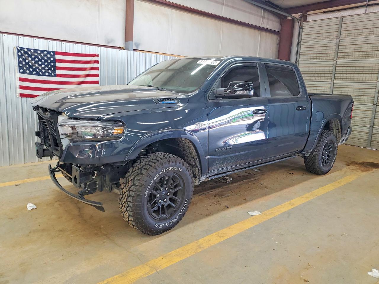 Salvage Ram 1500 Image