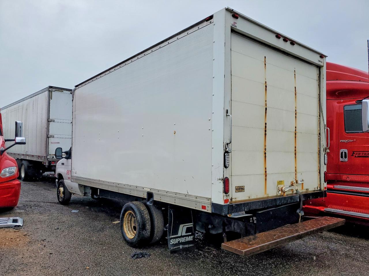 Ford E-450