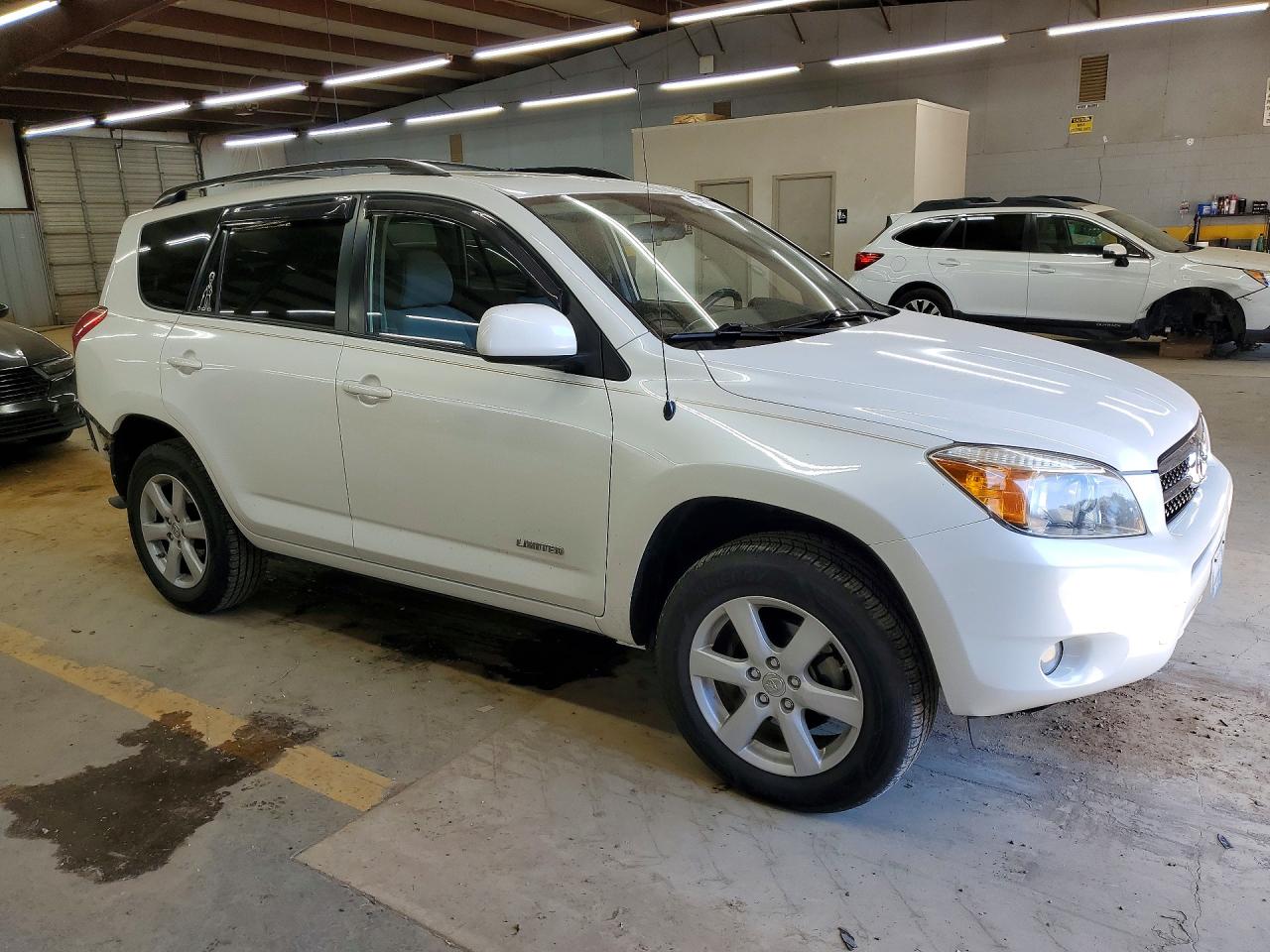 Toyota RAV4 Limited