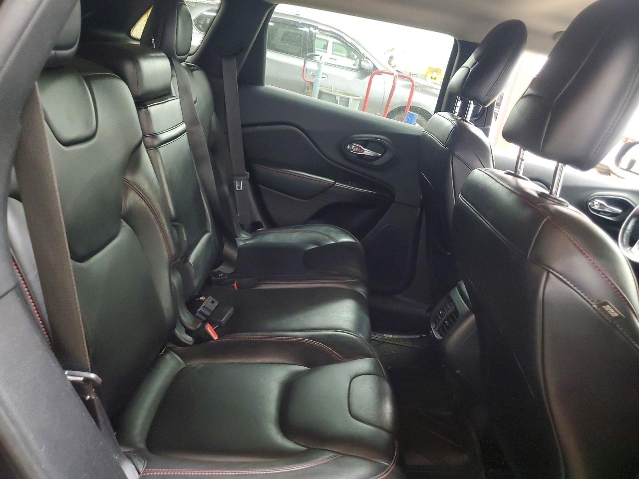 Jeep Cherokee Trailhawk