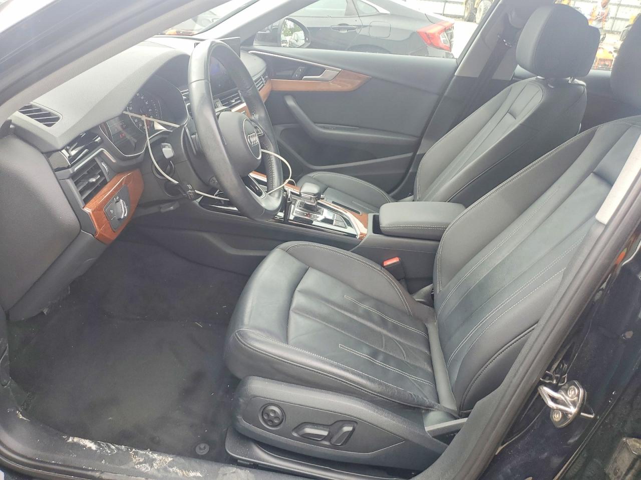Audi A4 Premium