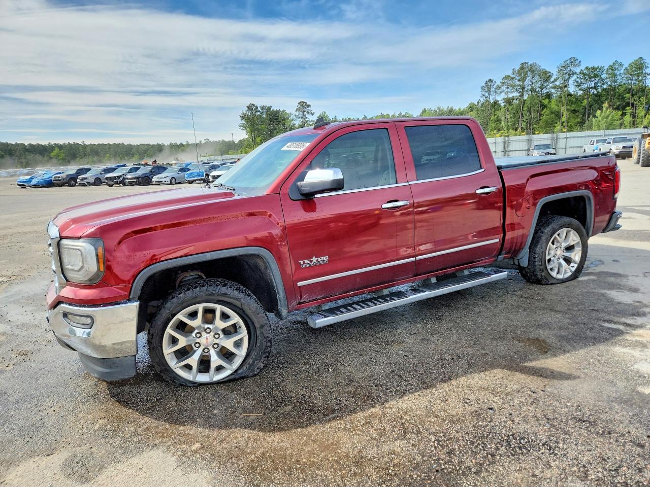 Salvage GMC Sierra Image