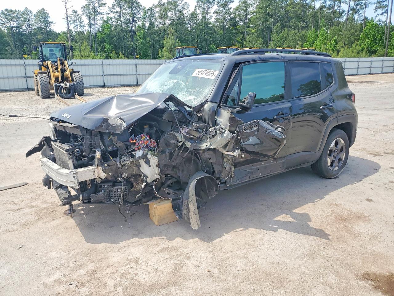 Salvage Jeep Renegade Image