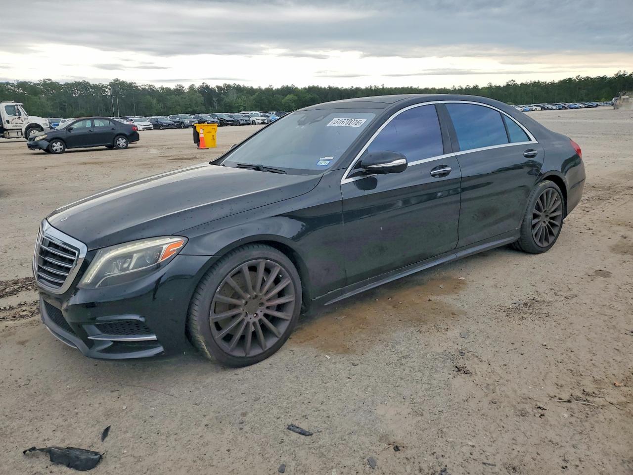 Salvage Mercedes-Benz S-Class Image