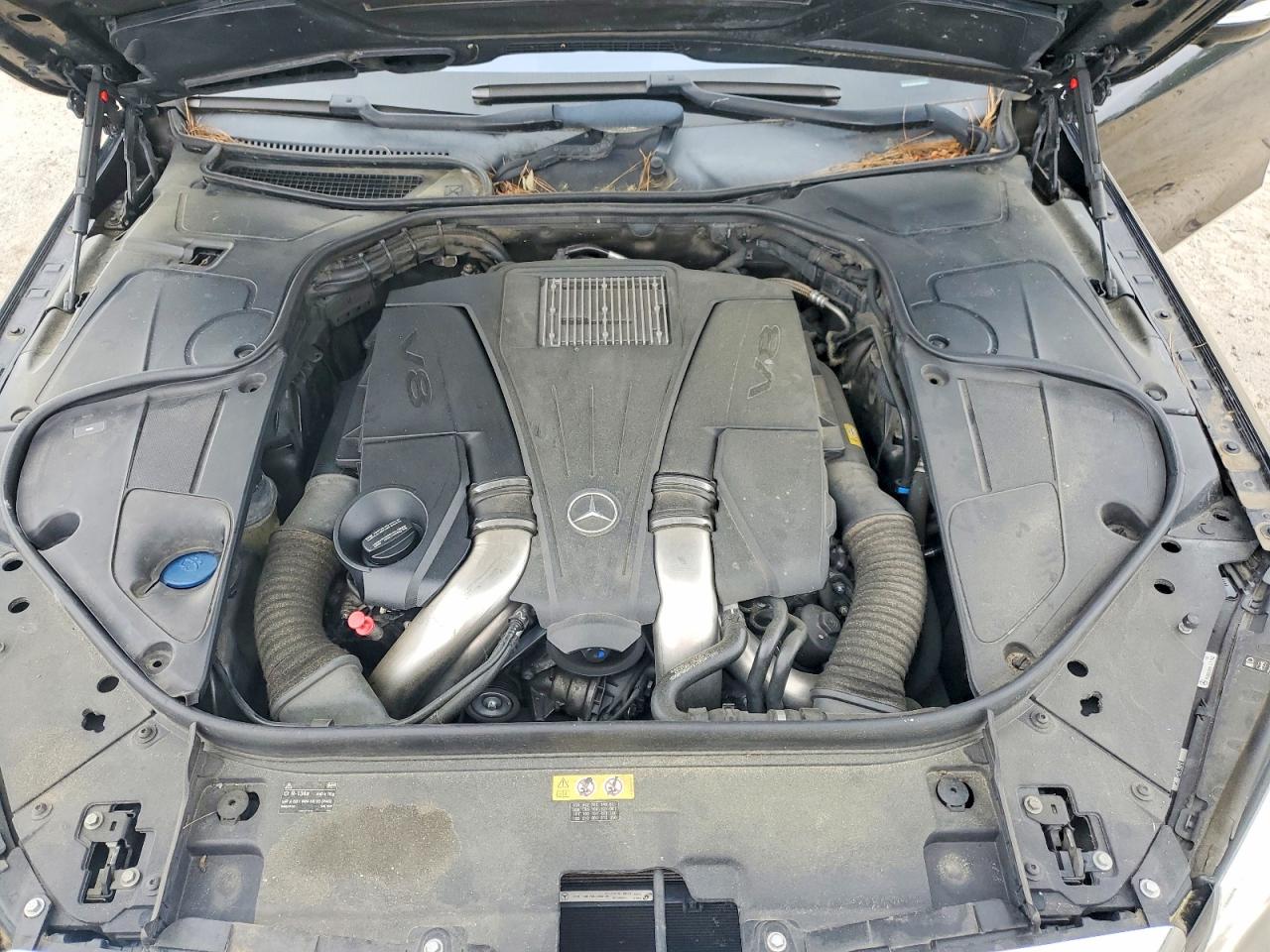 Mercedes-Benz S-Class 550