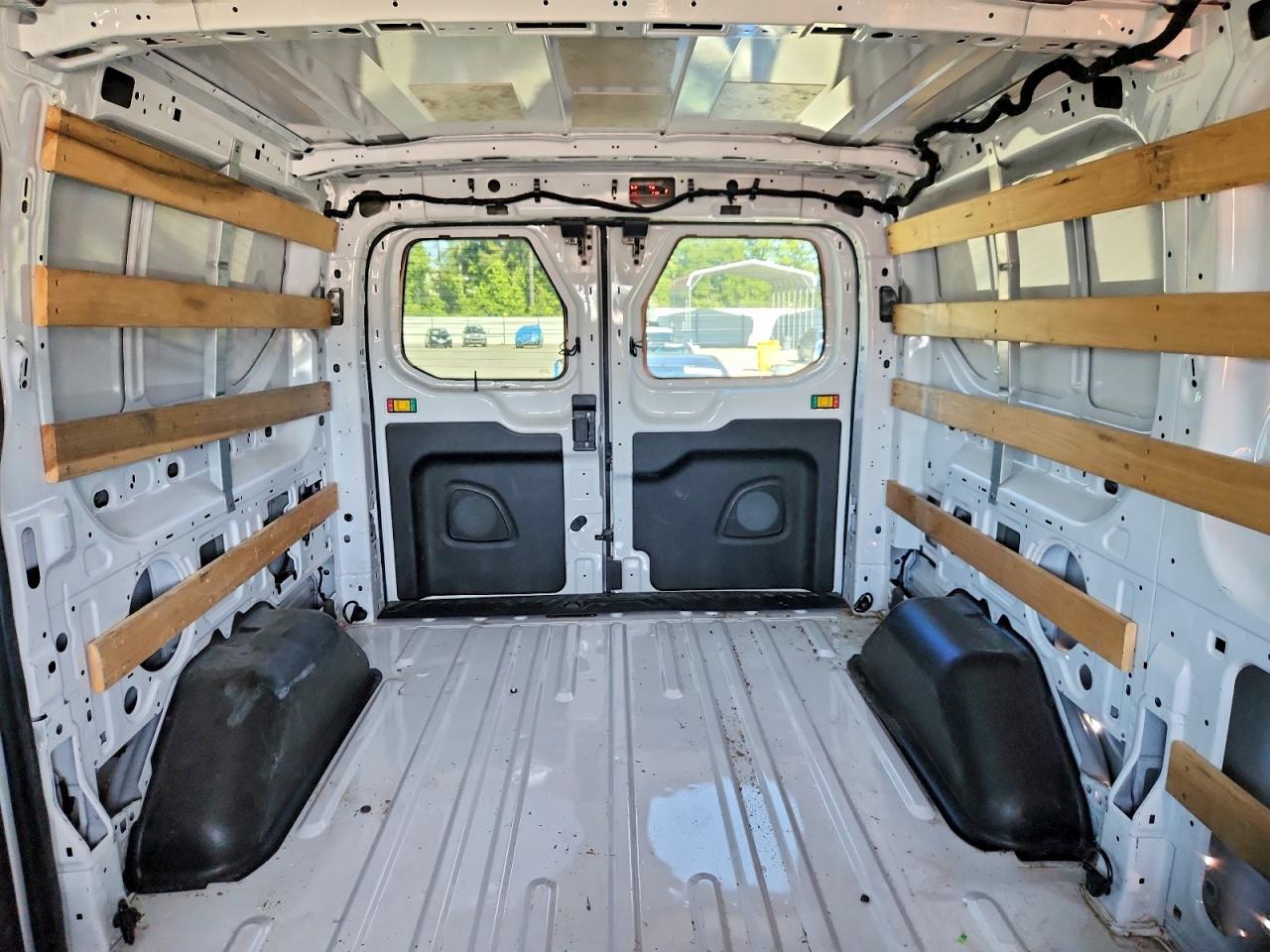 Ford Transit T-250