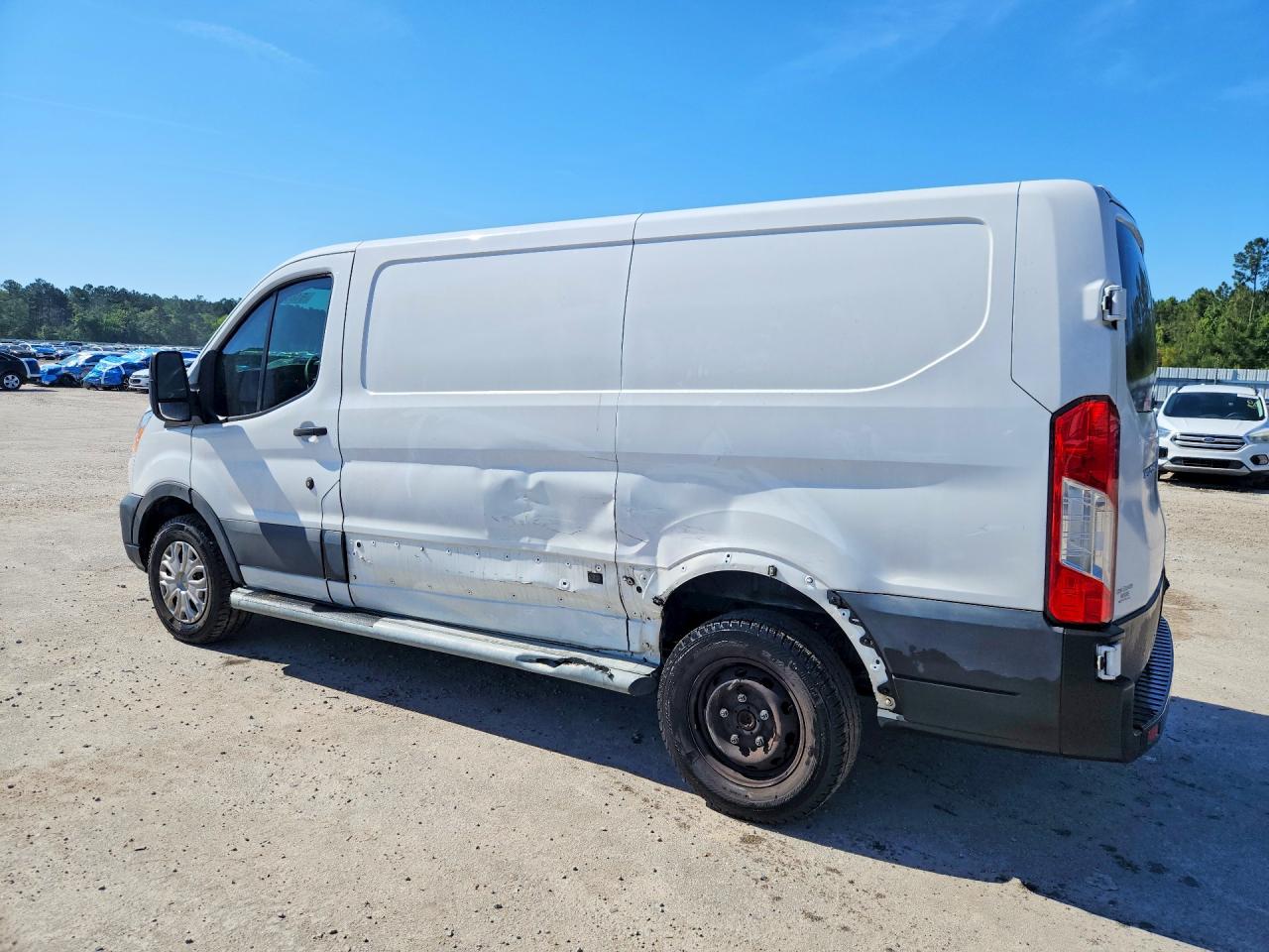 Ford Transit T-250