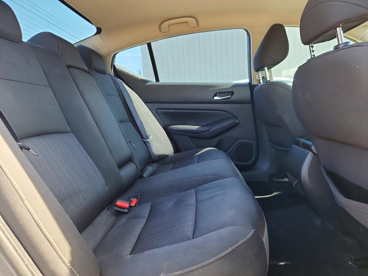 Nissan Altima S