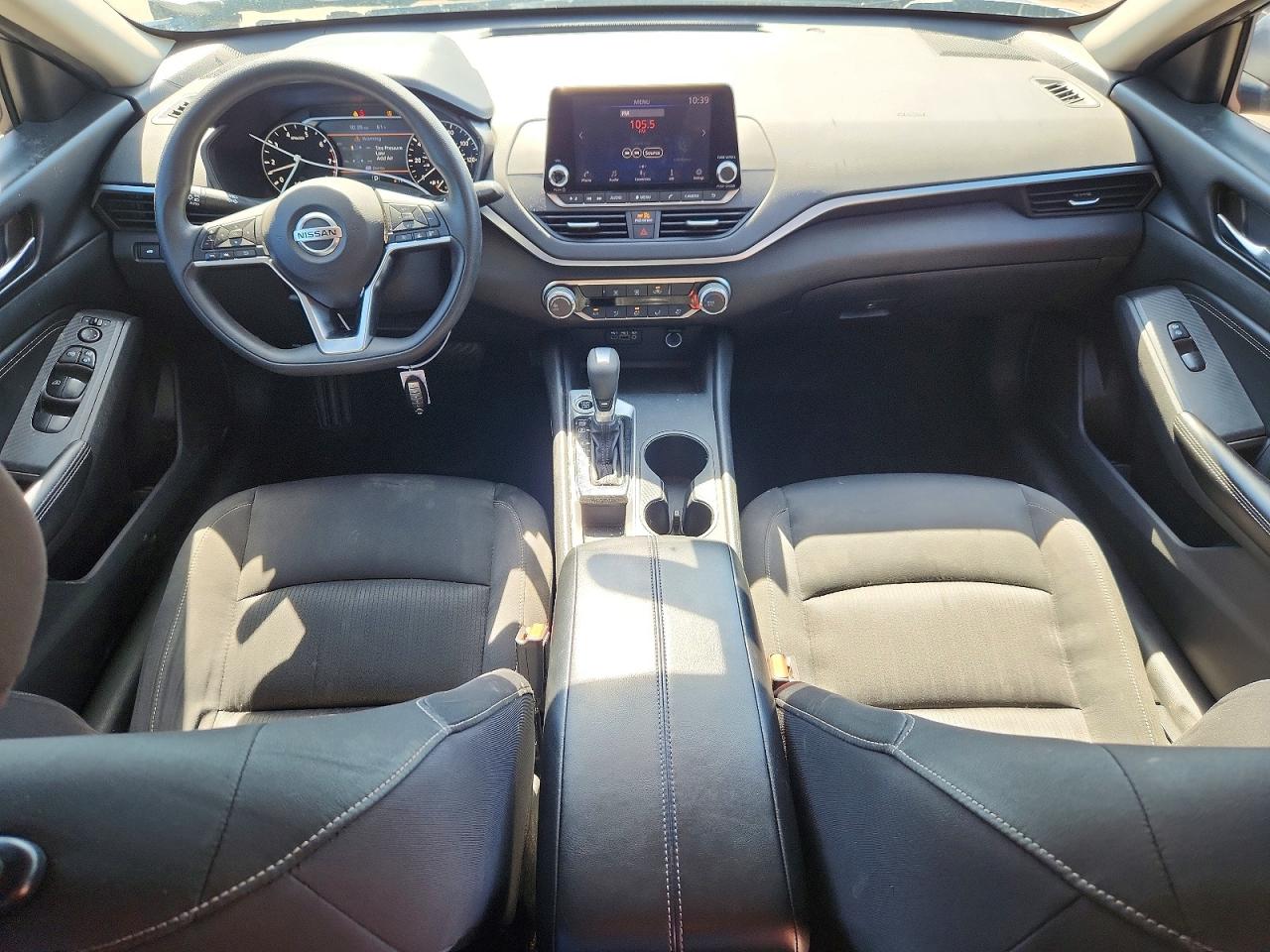 Nissan Altima S