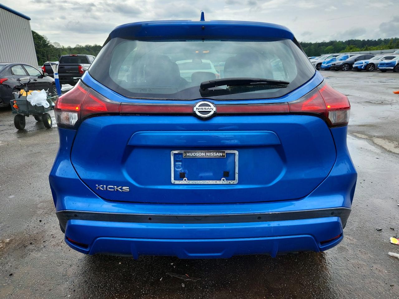 Nissan Kicks S