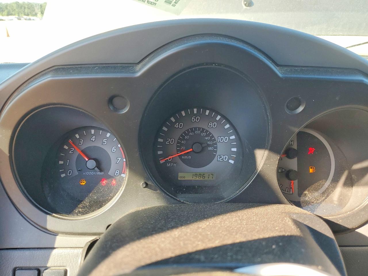 Nissan Xterra Xe-v6