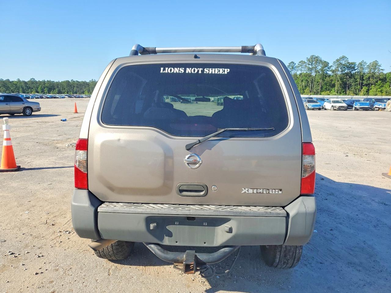 Nissan Xterra Xe-v6