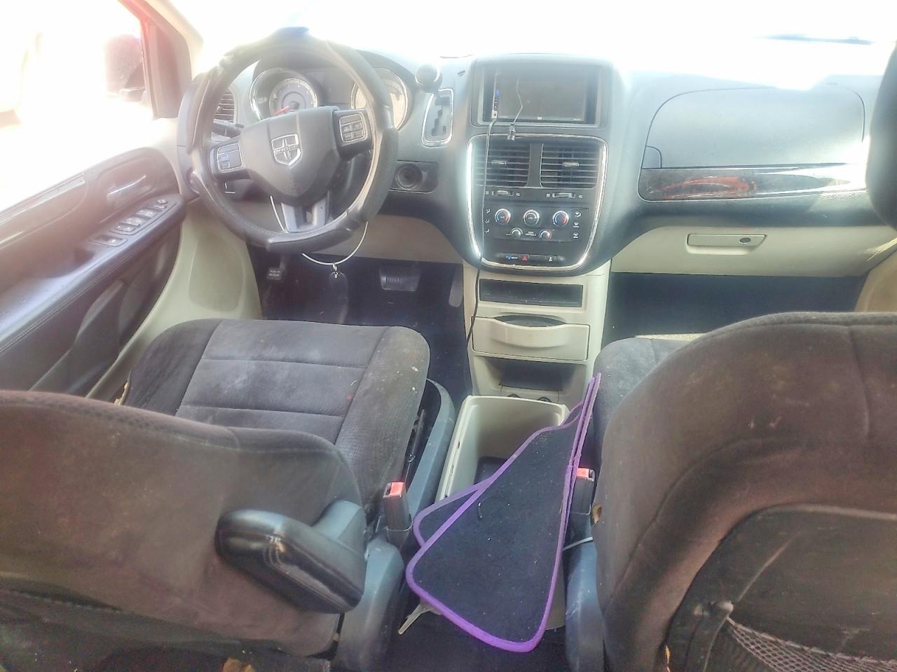 Dodge Caravan Sxt
