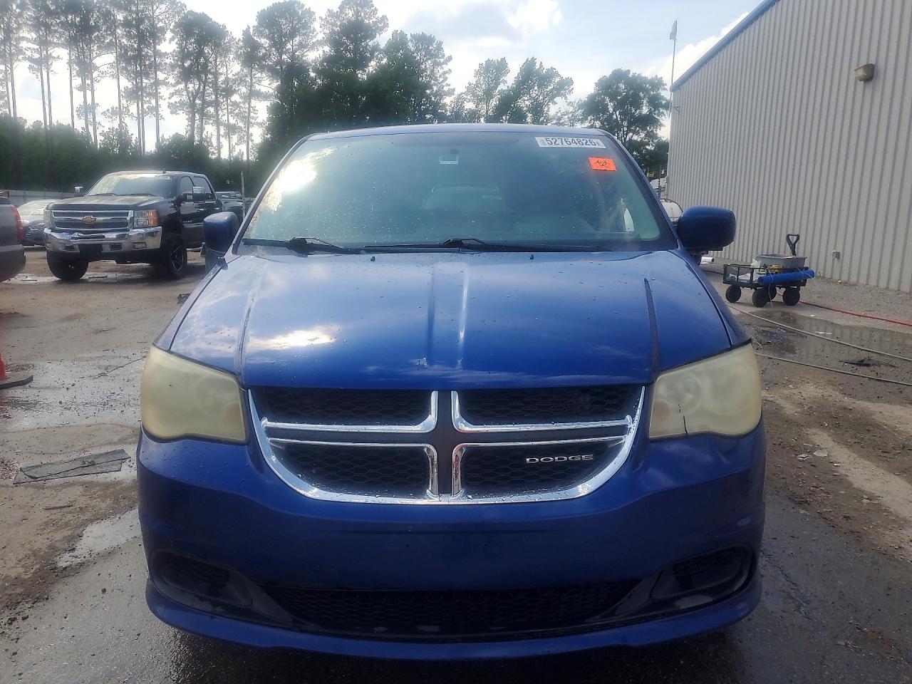 Dodge Caravan Sxt