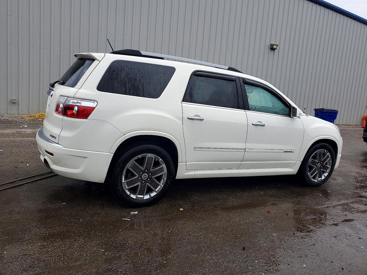 GMC Acadia Denali