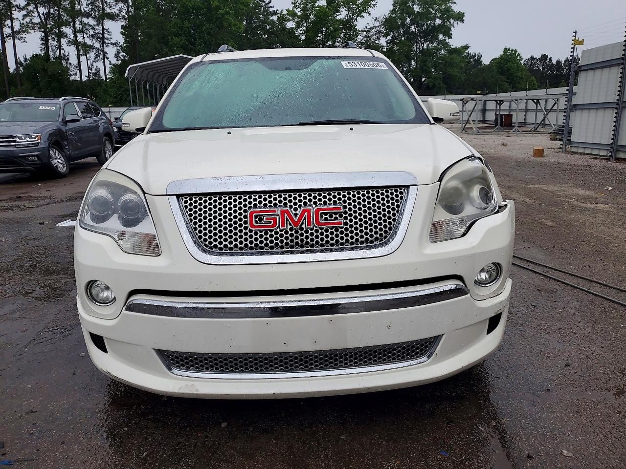 GMC Acadia Denali