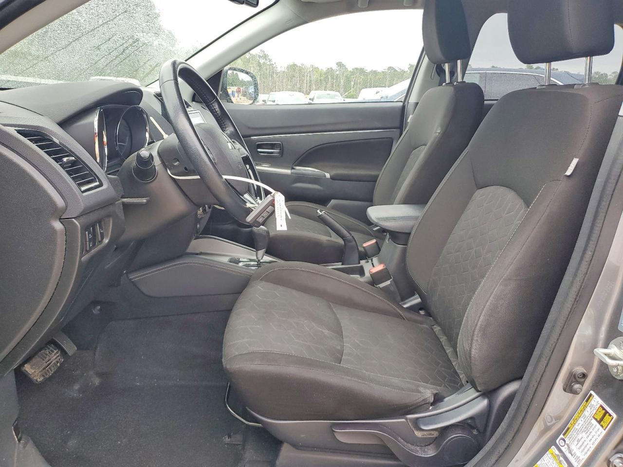 Mitsubishi Outlander Se