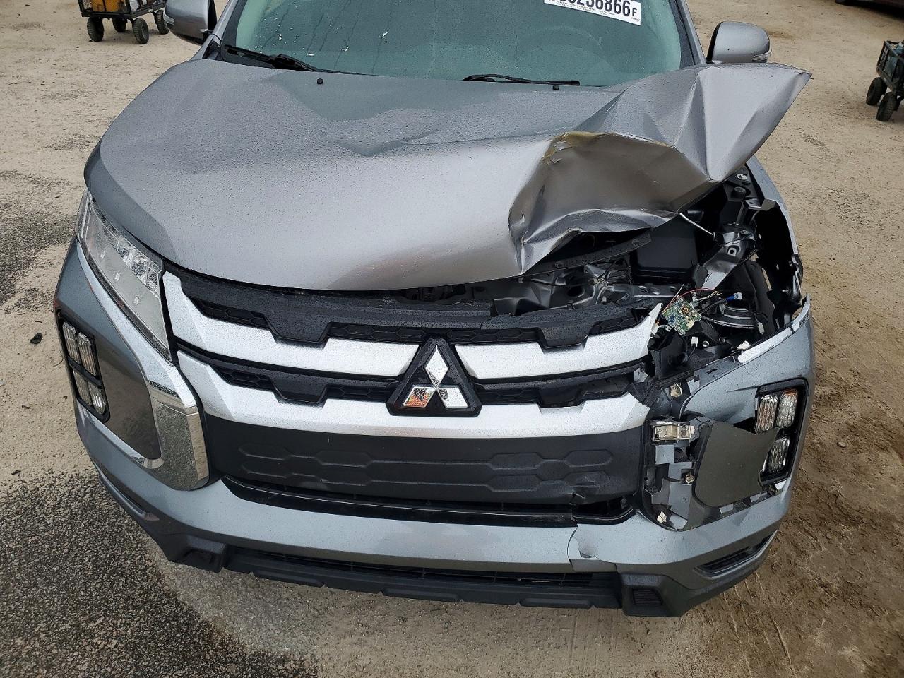 Mitsubishi Outlander Se
